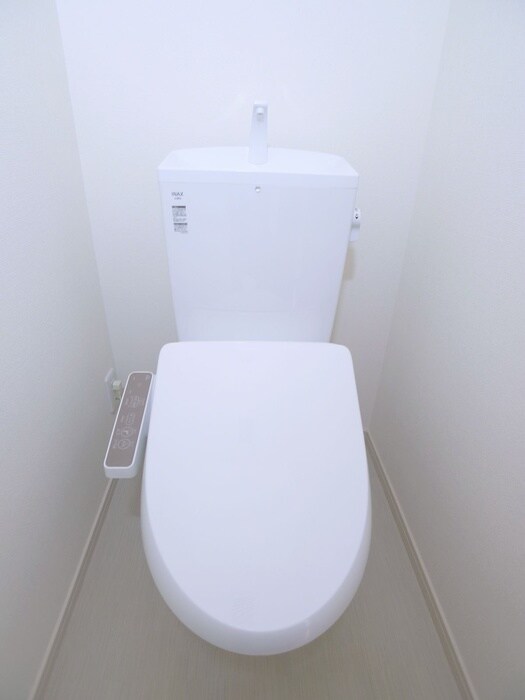 物件内観写真14　(トイレ)