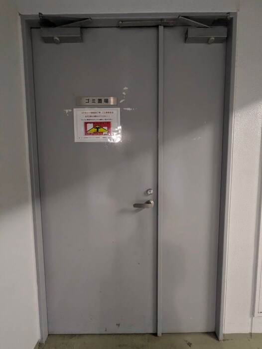 物件外観写真4　(建物設備)