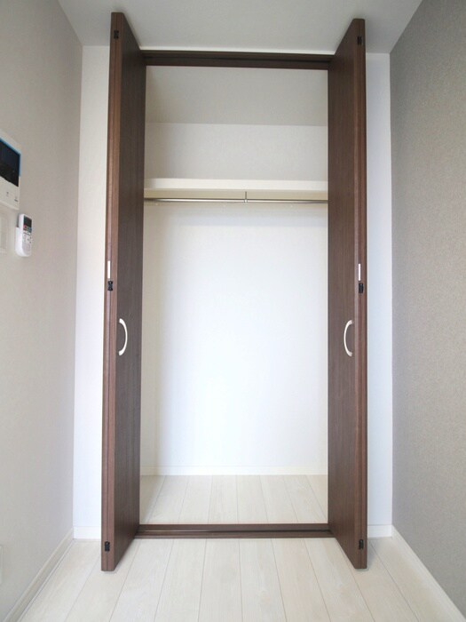 物件内観写真10　(収納)