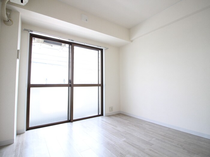 物件内観写真5　(居室)