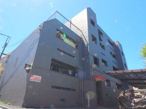 カノ－プス三軒茶屋外観写真