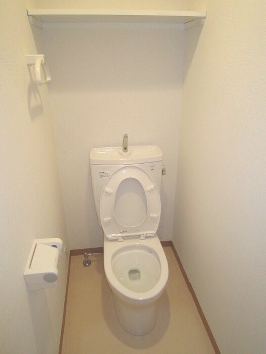 物件内観写真15　(トイレ)