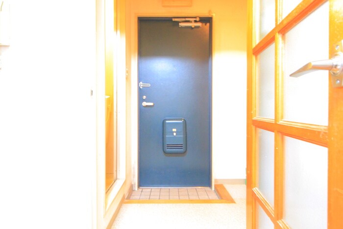 物件内観写真17　(玄関)