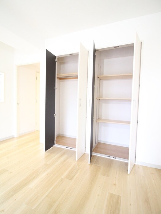 物件内観写真11　(収納)