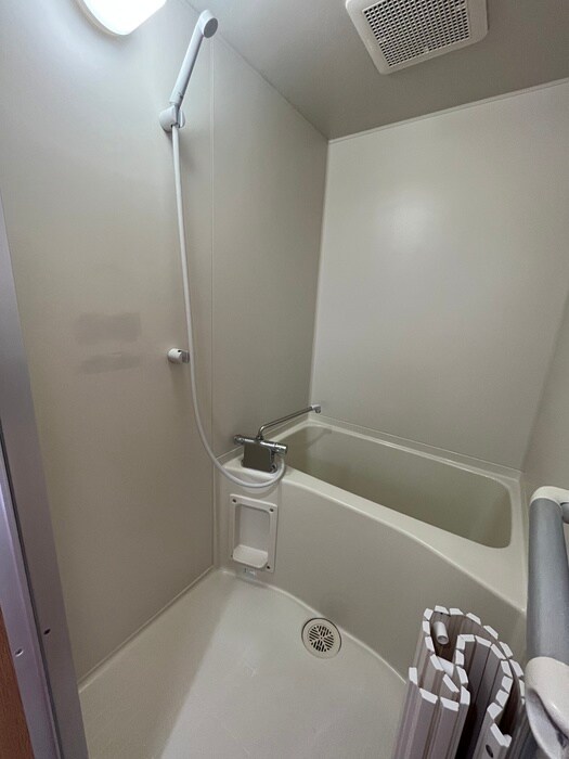 物件内観写真11　(バス／シャワールーム等)