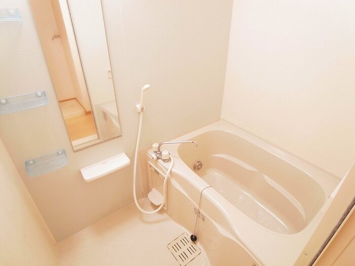 物件内観写真4　(バス／シャワールーム等)