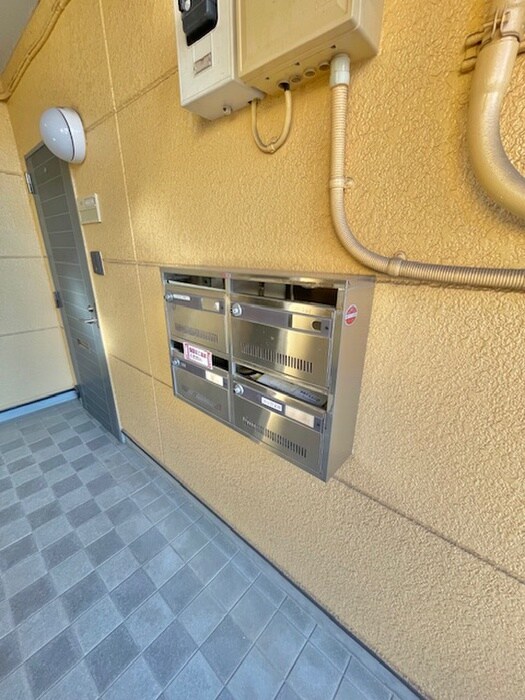 物件外観写真4　(建物設備)