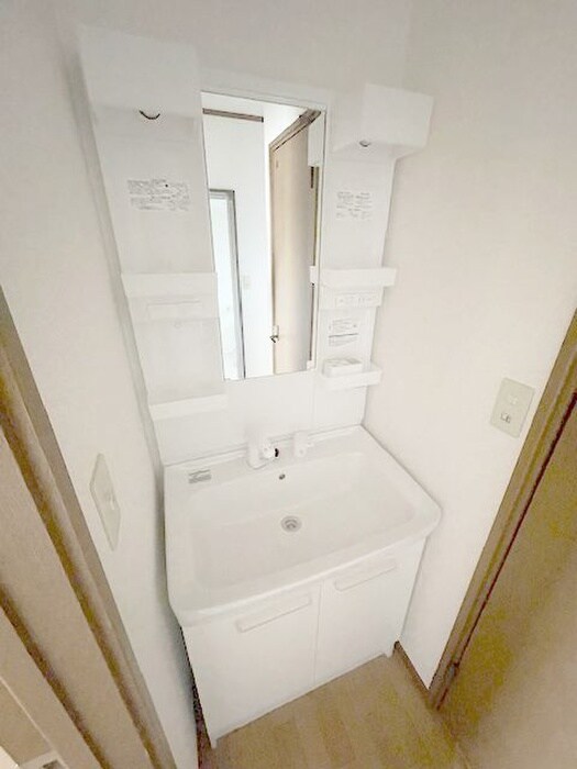 物件内観写真13　(洗面)