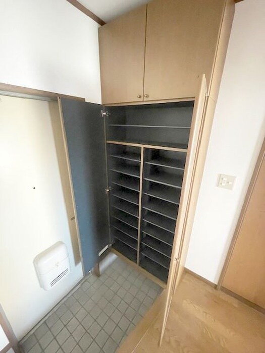 物件内観写真20　(靴箱)
