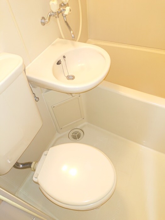 物件内観写真12　(トイレ)