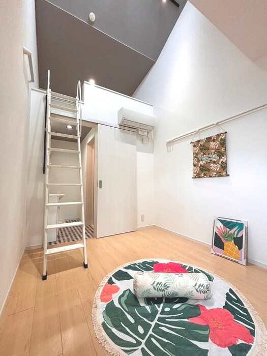 物件内観写真6　(居室)