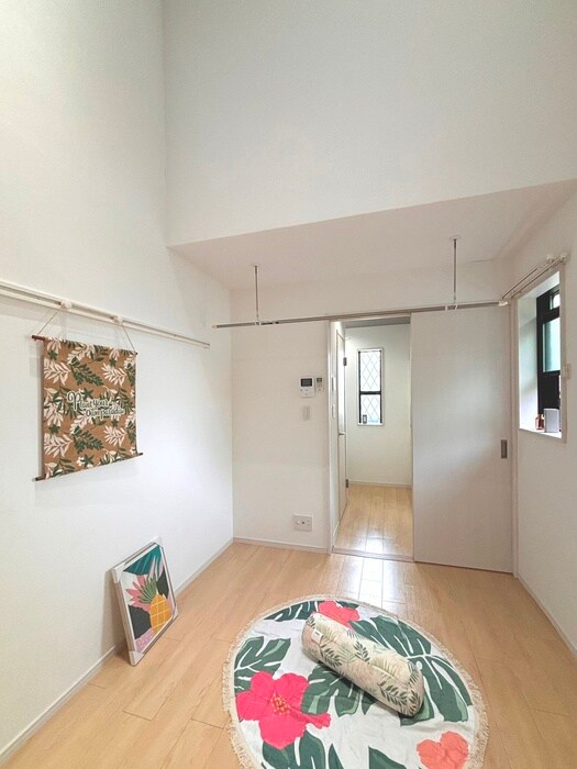 物件内観写真7　(居室)