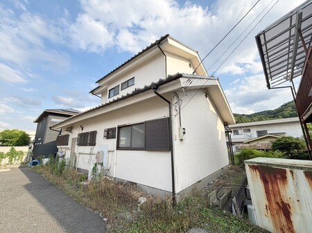 友田町貸家外観写真