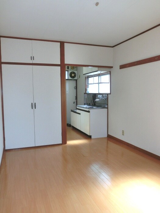 物件内観写真10　(居室)