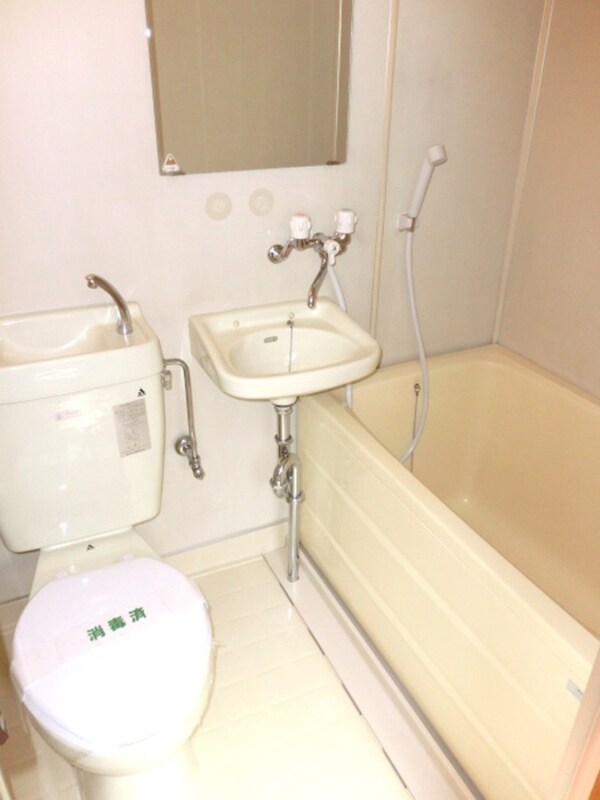 バス／シャワールーム等