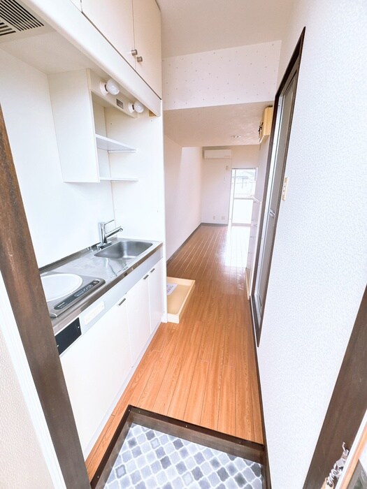 物件内観写真7　(廊下)