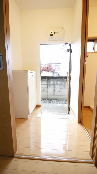 物件内観写真19　(廊下)