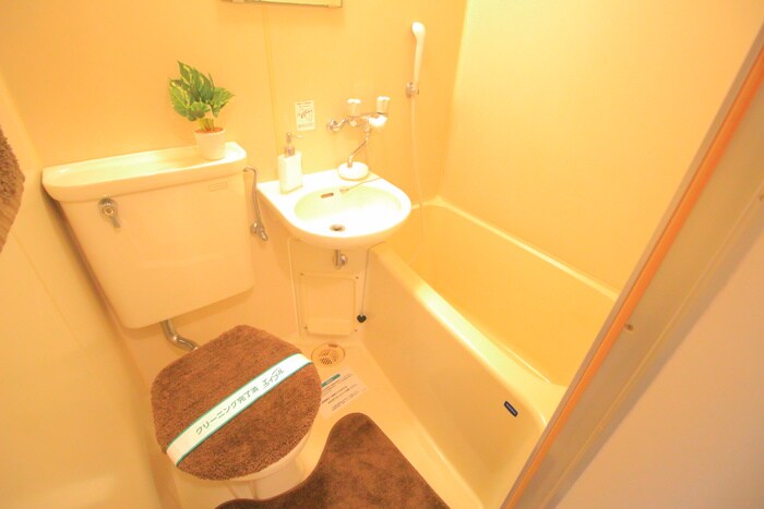 物件内観写真14　(トイレ)