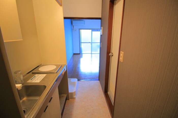 物件内観写真19　(廊下)