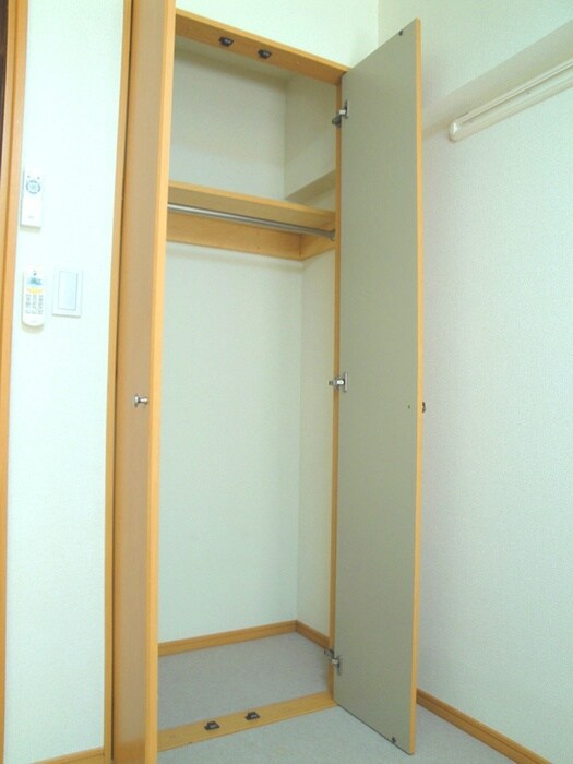 物件内観写真9　(収納)