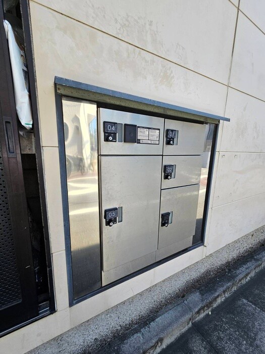 物件外観写真4　(建物設備)