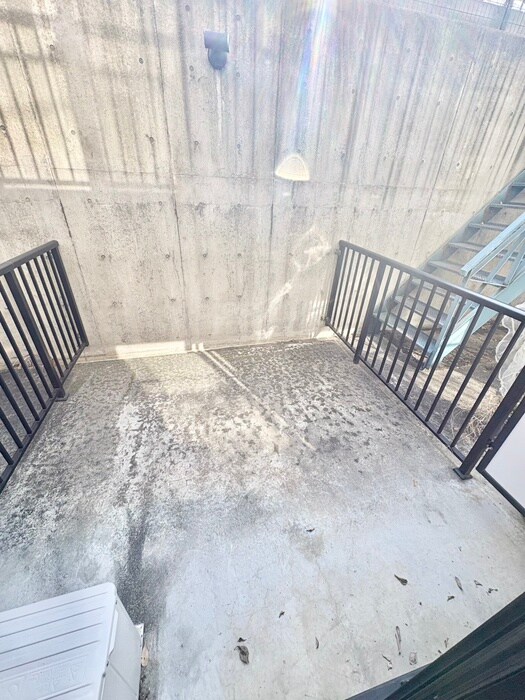 物件内観写真12　(ベランダ・バルコニー)