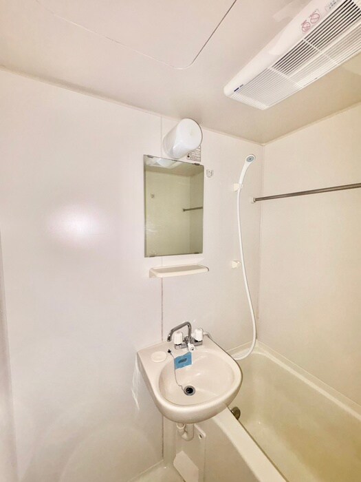 物件内観写真16　(収納)