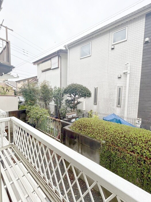 物件内観写真14　(室内からの展望)