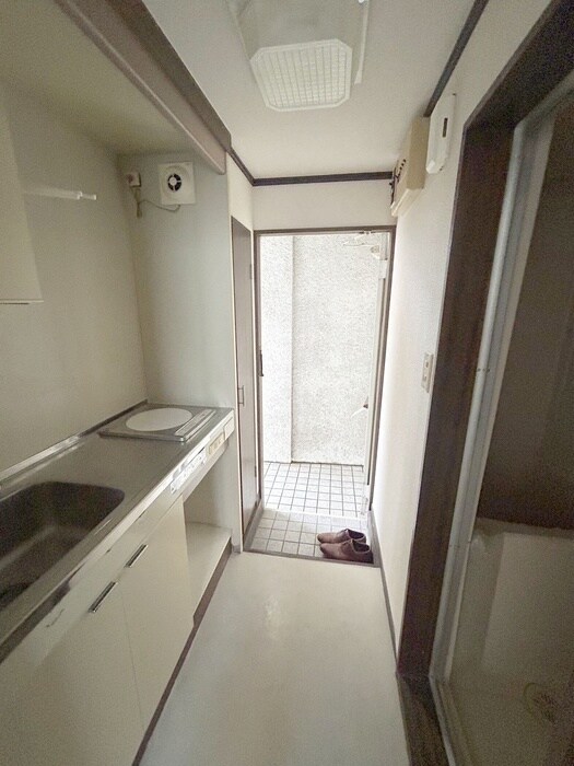 物件内観写真15　(廊下)