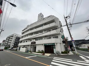ベルコート東中神外観写真