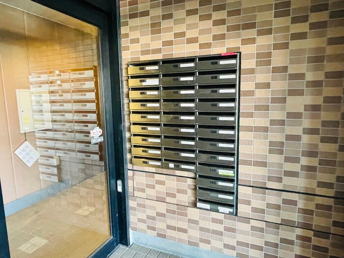 物件外観写真4　(建物設備)