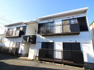 サンパレス平塚C棟外観写真