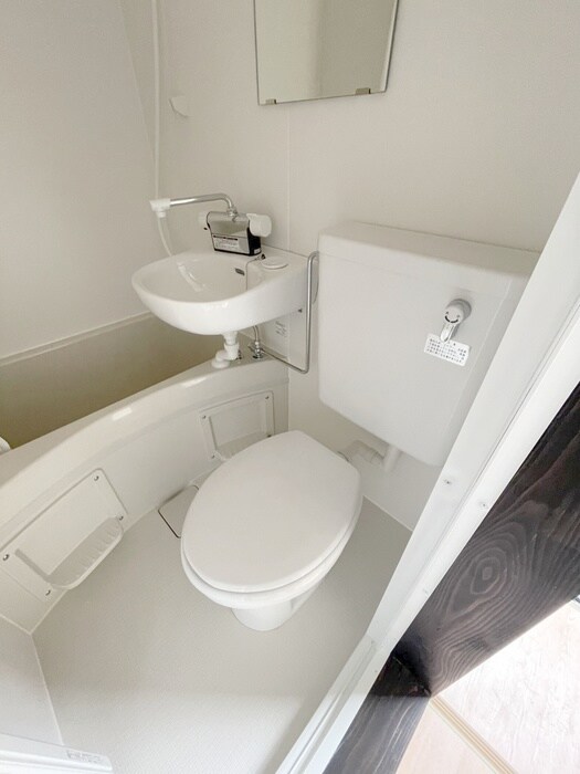 物件内観写真18　(トイレ)