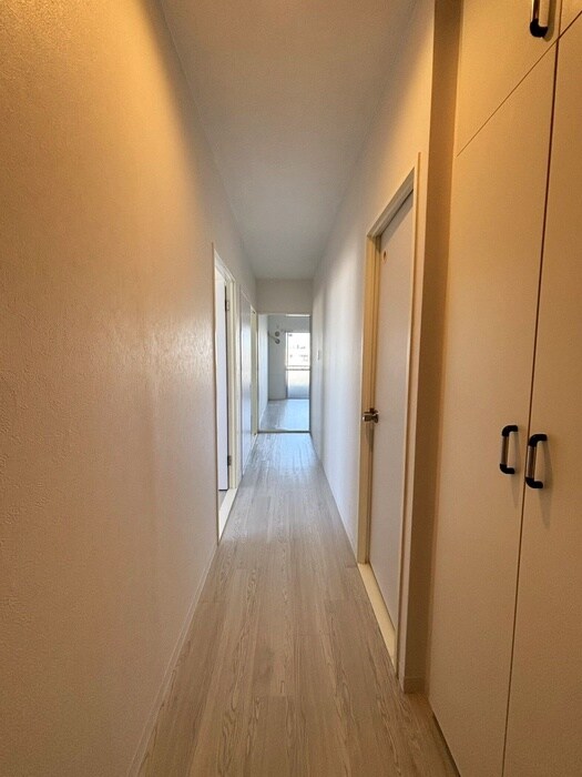 物件内観写真7　(廊下)