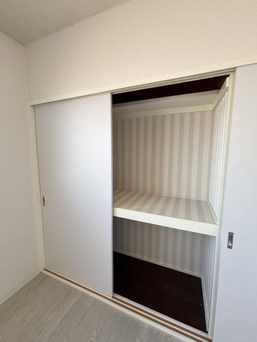 物件内観写真8　(収納)