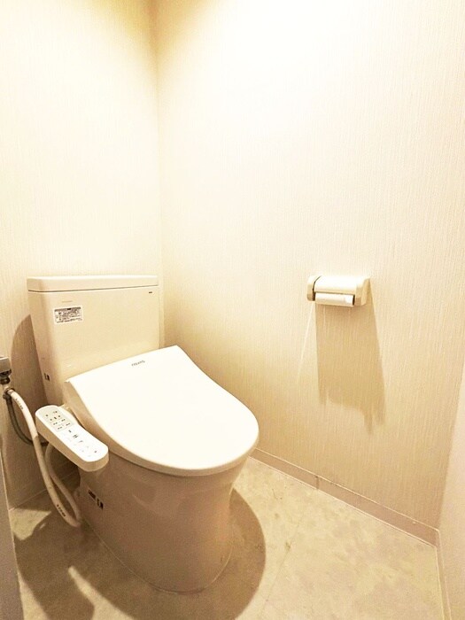 物件内観写真11　(トイレ)