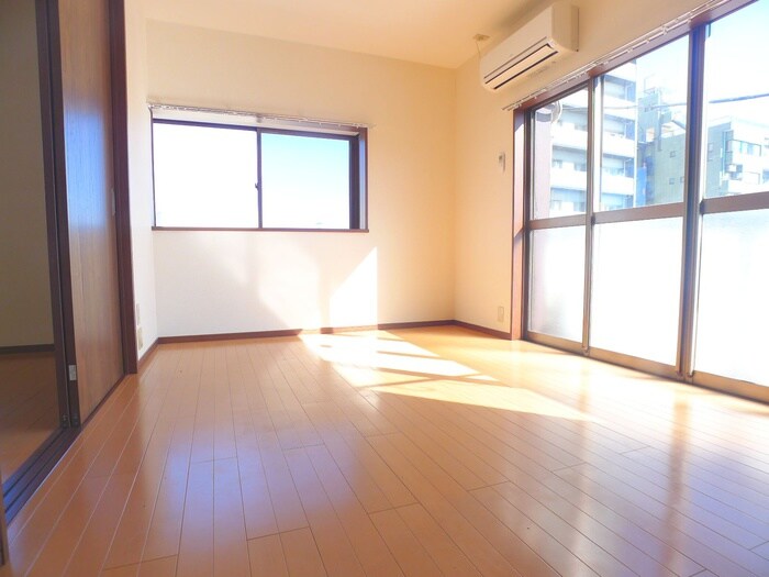 物件内観写真6　(居室)