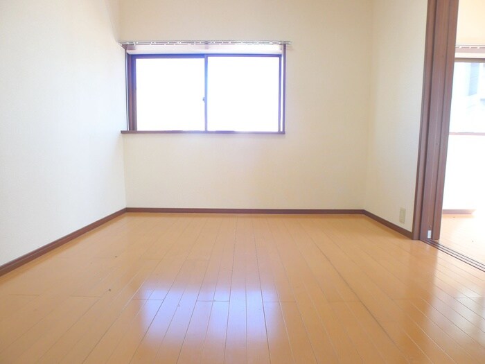 物件内観写真20　(居室)