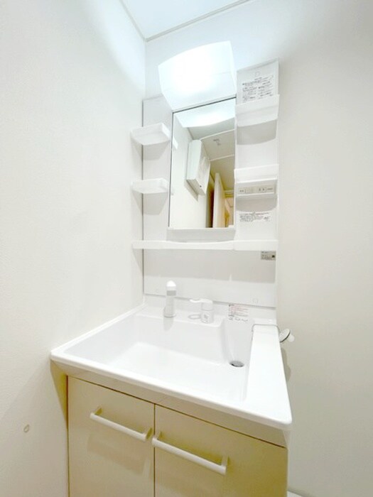 物件内観写真12　(洗面)