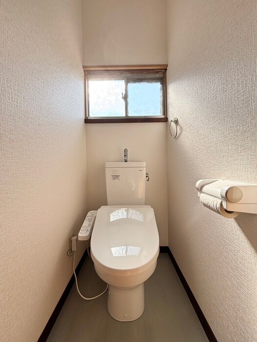 物件内観写真14　(トイレ)