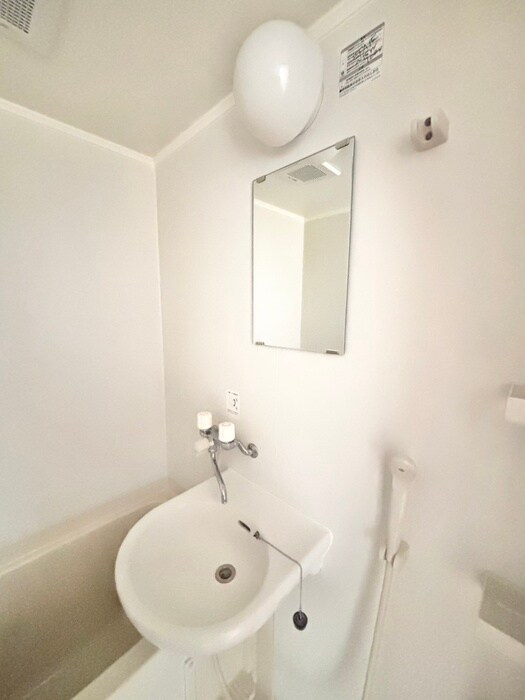 物件内観写真15　(洗面)