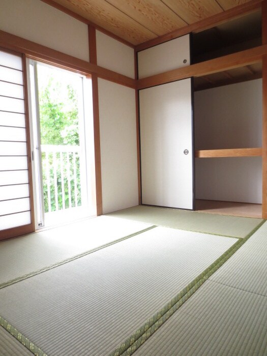 物件内観写真9　(居室)