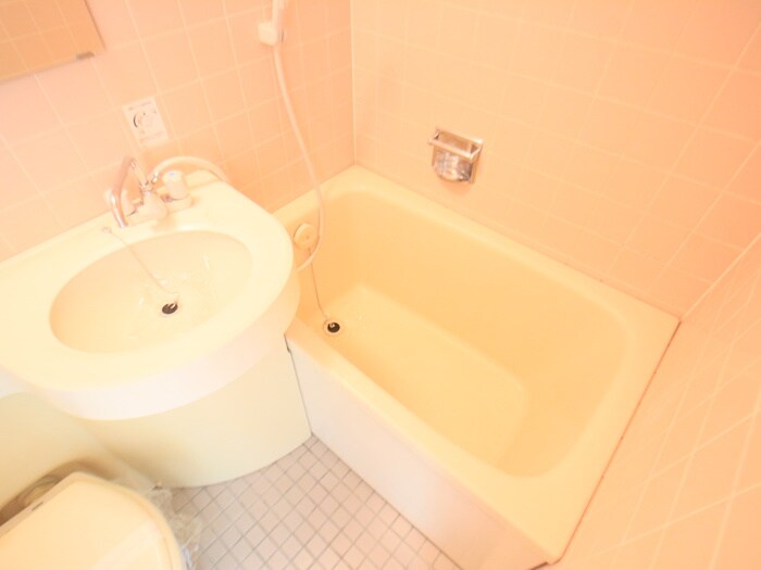 物件内観写真10　(バス／シャワールーム等)