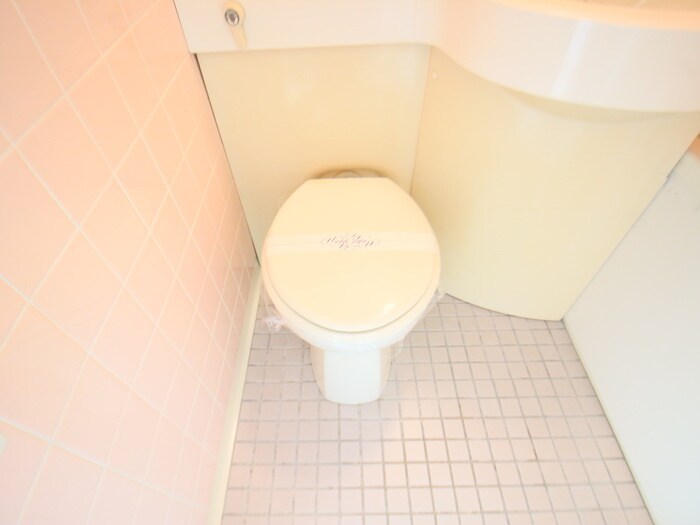 物件内観写真11　(トイレ)