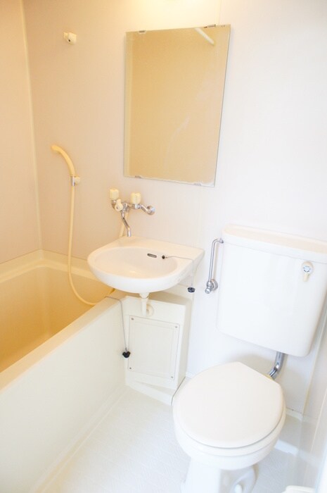 物件内観写真10　(バス／シャワールーム等)