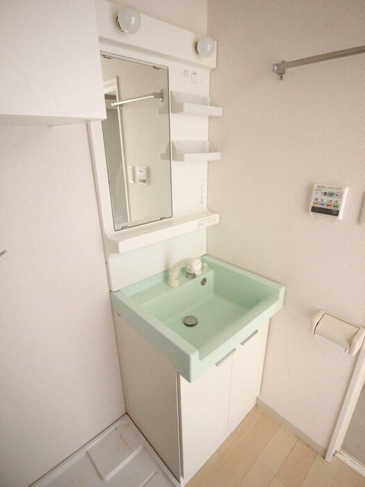 物件内観写真12　(洗面)