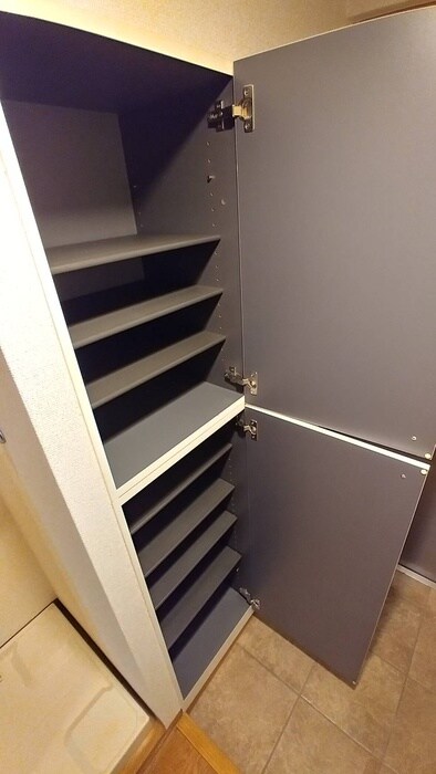 物件内観写真15　(靴箱)