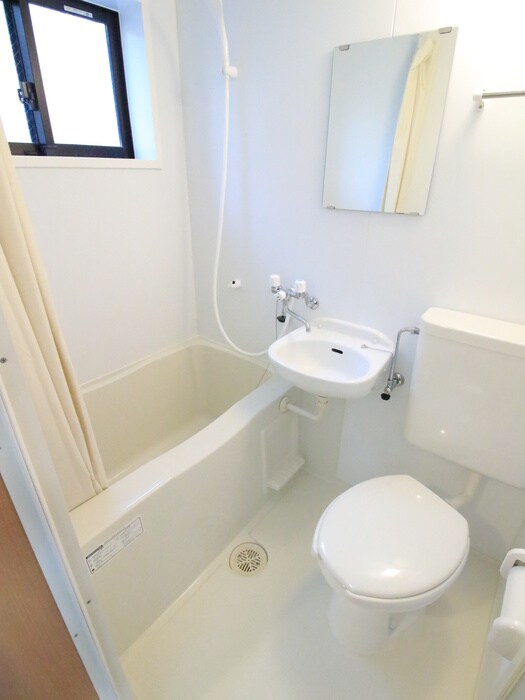 物件内観写真10　(バス／シャワールーム等)