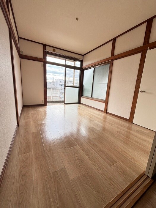 物件内観写真7　(居室)