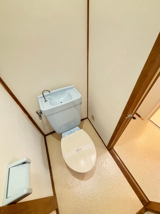 物件内観写真11　(トイレ)